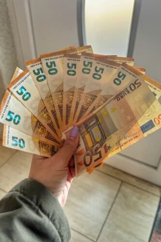 50 EURO BILLS photo review