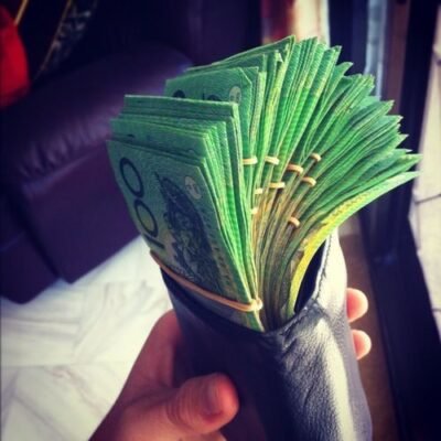 100 AUSTRALIA DOLLARS photo review