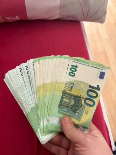 100 EURO BILLS photo review