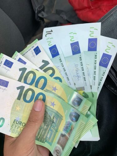 100 EURO BILLS photo review